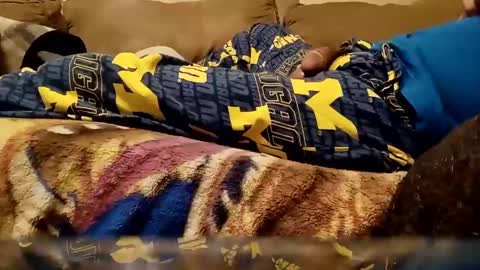 looking4bush online show from December 25, 10:59 pm