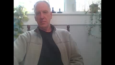 lookingforanopening online show from February 14, 5:15 pm