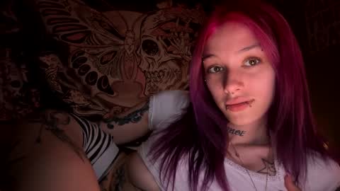 lookingforlona online show from September 27, 4:49 pm