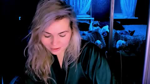 Lora online show from November 4, 2:46 am