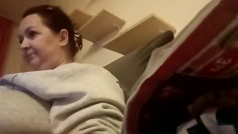 Snapshot of loraflame chatting on February 18, 8:25 pm Lora online show from February 18, 8:25 pm