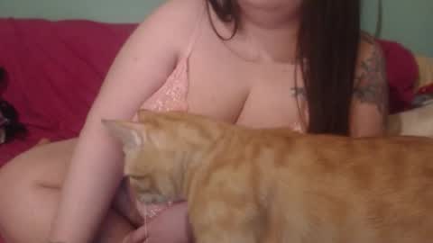 lorelay online show from November 23, 7:23 pm