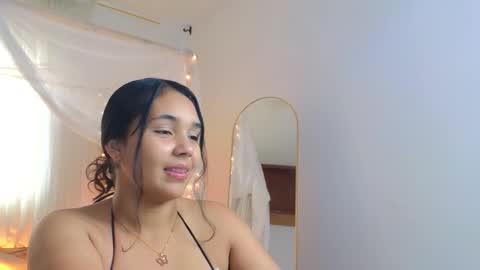 Snapshot of loreaniss chatting on September 22, 8:24 pm loreanis online show from September 22, 8:24 pm