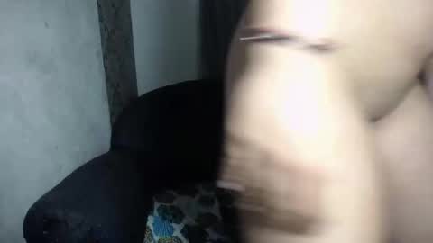 lorec_00 online show from January 13, 11:01 pm