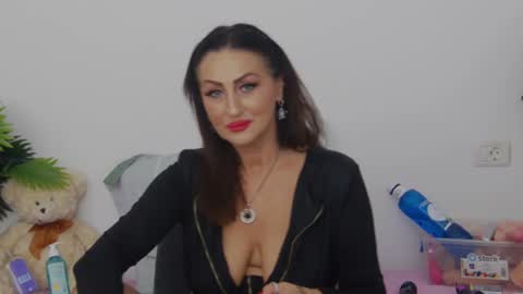 Hi Im Lorena an independent model Im waiting for you for any craziness you dream of... online show from September 19, 12:53 pm