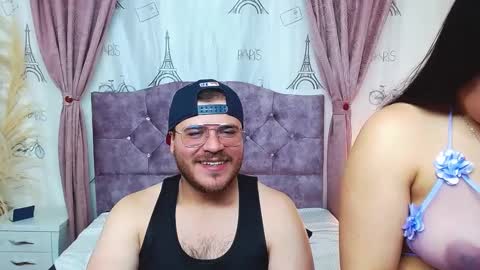 Snapshot of lorena_y_martin chatting on September 23, 3:11 am lorea y martin online show from September 23, 3:11 am