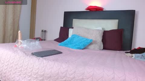 Lorena online show from November 16, 2:41 pm