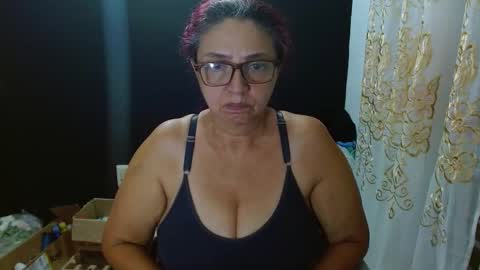 Lorena.. online show from October 8, 3:34 am