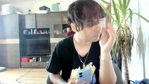 LORENZO Boy online show from April 26, 12:03 pm