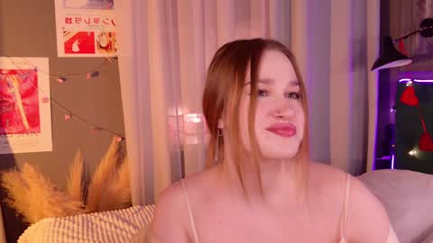 Lori online show from February 8, 12:49 am