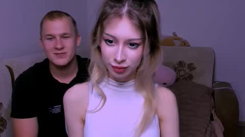 Lori online show from November 29, 7:32 pm