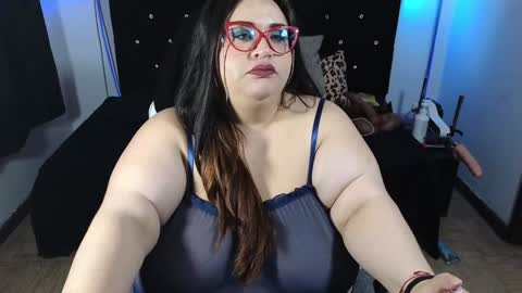 Snapshot of loriscohen3 chatting on February 5, 7:07 am loriscohen3 online show from February 5, 7:07 am