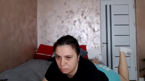 LorraGrey online show from April 8, 11:13 am