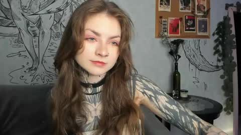 lostallice online show from May 2, 4:40 am