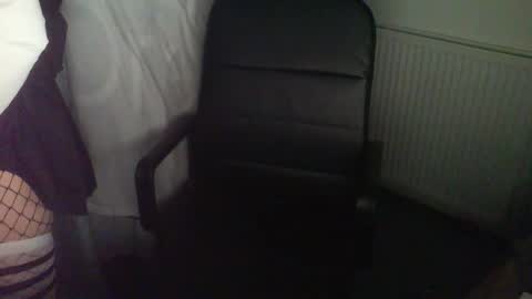 lostb0y98 online show from March 21, 5:02 am