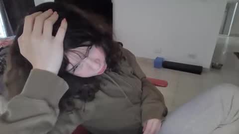 nefisa nef online show from April 10, 6:45 pm