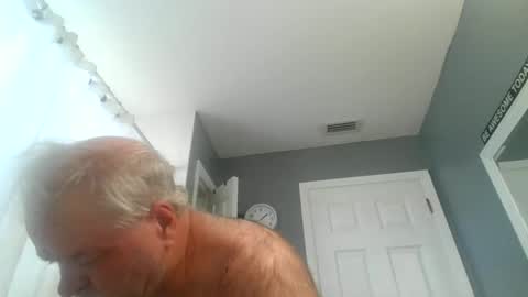 lostclover695 online show from April 1, 6:38 pm