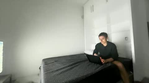 lostpuppyboy online show from September 27, 3:59 am