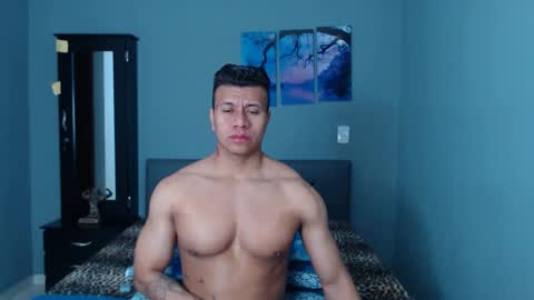 Snapshot of lothbrok_strong chatting on February 13, 9:39 pm lothbrok online show from February 13, 9:39 pm
