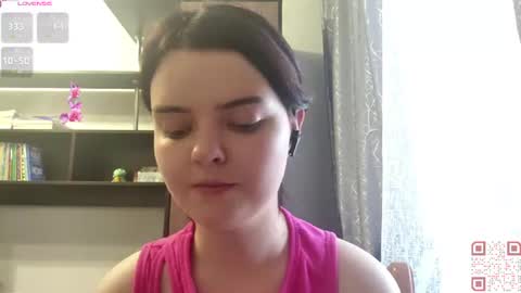 Esma online show from June 13, 10:14 am