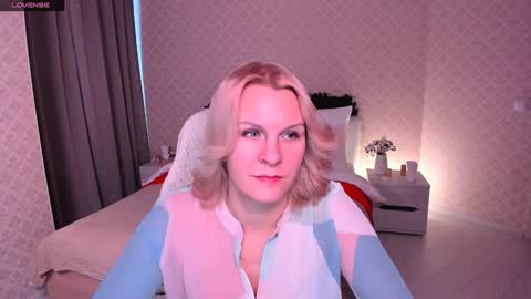 Louisa online show from January 3, 8:00 am