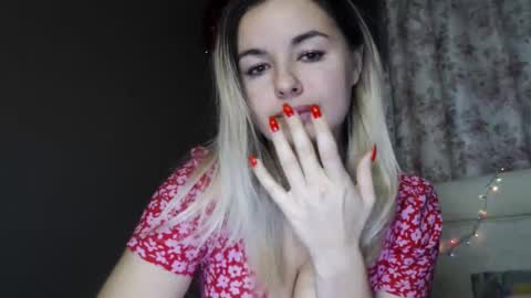 Megane online show from December 14, 8:04 pm