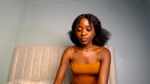 Miah online show from October 8, 12:00 pm