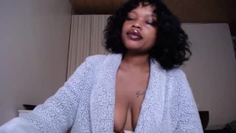 niahh online show from February 1, 3:14 am