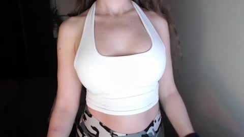 LoVe On  online show from December 8, 11:57 am