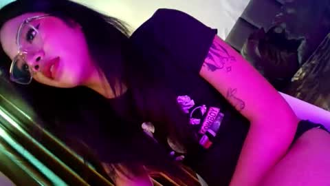 Seren online show from November 9, 6:28 am