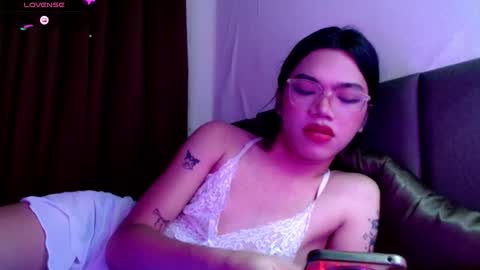 Seren online show from October 5, 12:46 pm