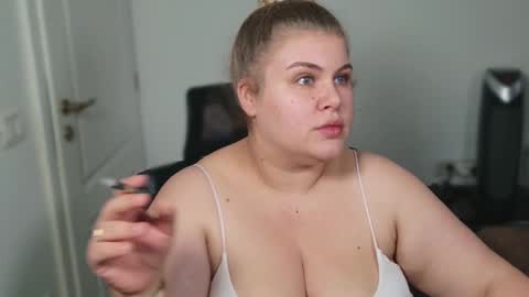 Ally online show from September 29, 2:27 pm