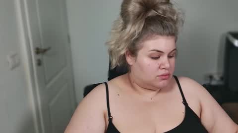 Ally online show from November 6, 3:48 pm