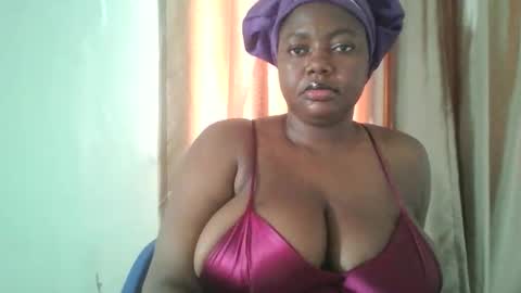 mila online show from April 8, 10:29 am