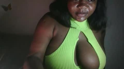 mila online show from January 13, 9:22 pm