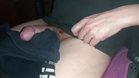 lovefeetpussy357 online show from March 11, 2:03 am