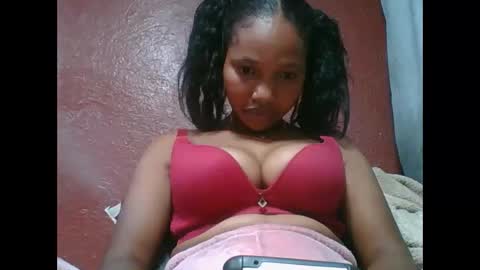 loveinlife750427 online show from November 20, 10:47 am