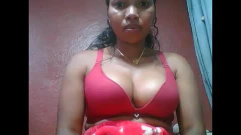 loveinlife750427 online show from November 22, 4:27 pm