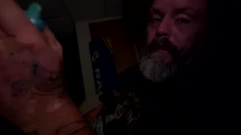 lovelacejustin50 online show from September 21, 7:01 am