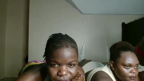 Shaz online show from February 17, 4:06 pm