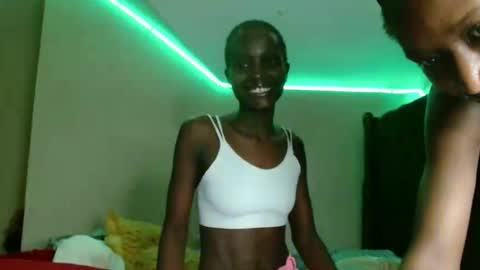 Shaz online show from February 27, 6:33 pm