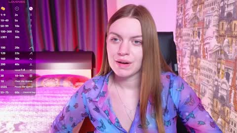 Snapshot of lovellalipss chatting on February 7, 11:23 am Laura online show from February 7, 11:23 am