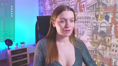 Snapshot of lovellalipss chatting on January 28, 3:14 pm Laura online show from January 28, 3:14 pm