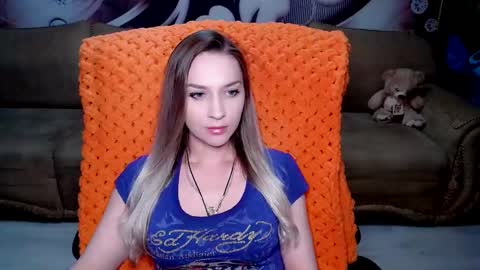 Snapshot of lovellymalina chatting on March 8, 4:28 pm private open online show from March 8, 4:28 pm