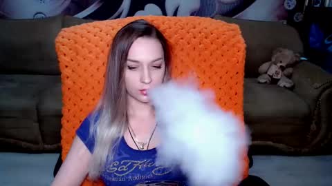 Snapshot of lovellymalina chatting on March 3, 10:06 am private open online show from March 3, 10:06 am