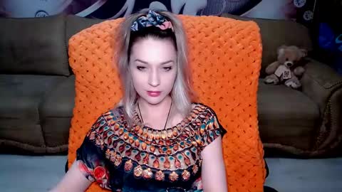 Snapshot of lovellymalina chatting on February 13, 4:17 pm private open online show from February 13, 4:17 pm