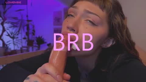 Elsa online show from December 18, 5:25 am