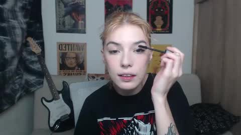 Cassie online show from March 6, 12:00 am