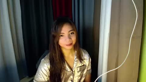 Snapshot of lovely_cummerx chatting on February 26, 2:19 am JAM online show from February 26, 2:19 am