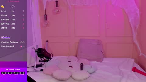 Emma online show from October 27, 1:11 pm